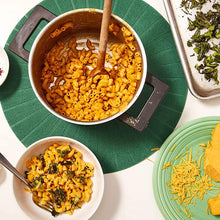 Load image into Gallery viewer, Banza Chickpea Mac and Cheese Classic Cheddar
